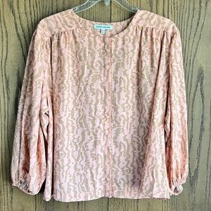 Elizabeth and James size XXL